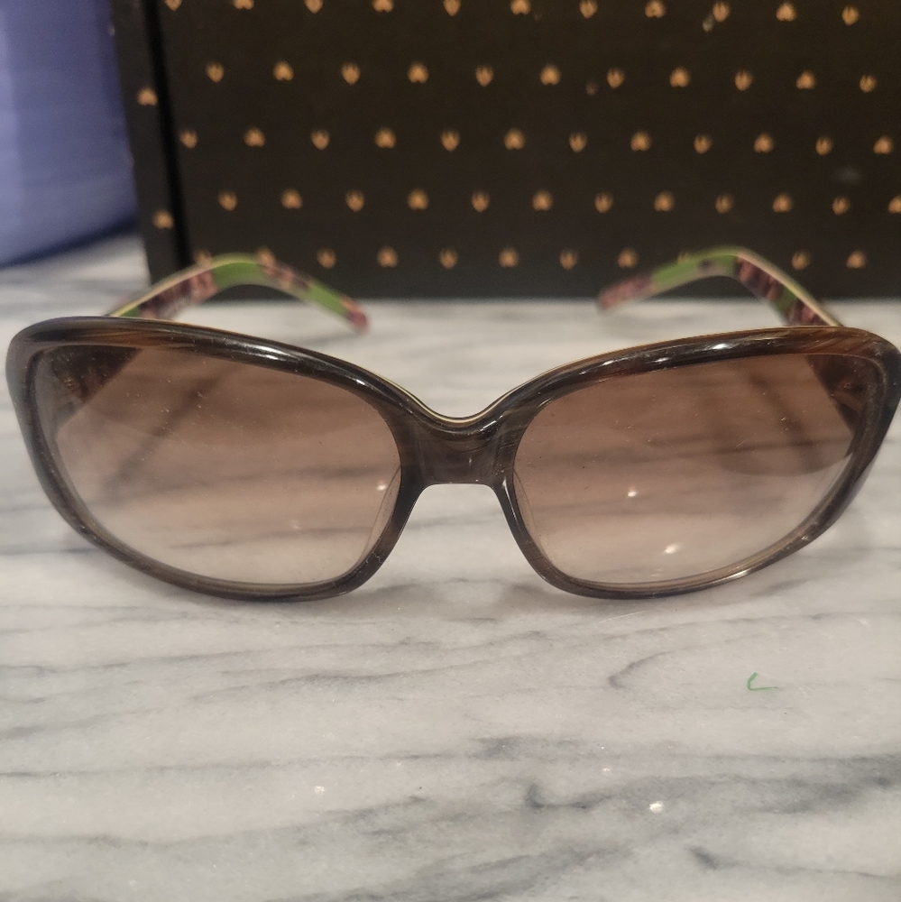 Medium frame Kate Spade sunglasses